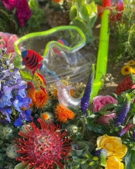 Coral-Reef-2-by-Rebecca-Mundell-at-Tiger-Lily-Floral-Art-in-Leeds