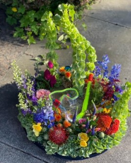 Coral-Reef-by-Rebecca-Mundell-at-Tiger-Lily-Floral-Art-in-Leeds