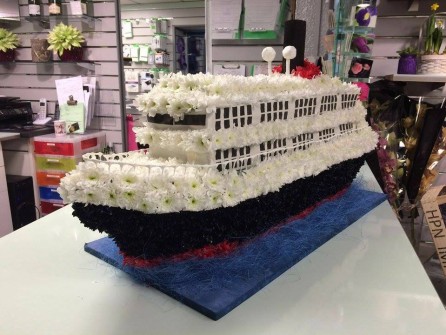 Cruise Ship 3D by Vandella Flowers