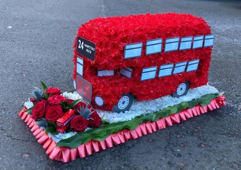 3-London-bus-by-leanns-flowers