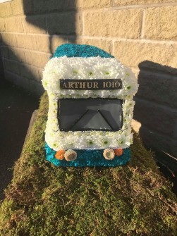 Bus by Helen at Amaryllis Floral Design2