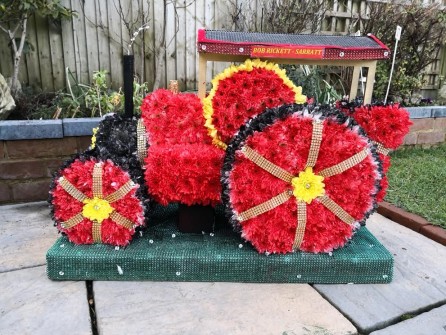Steam Engine by Kelly at Special Flowers2