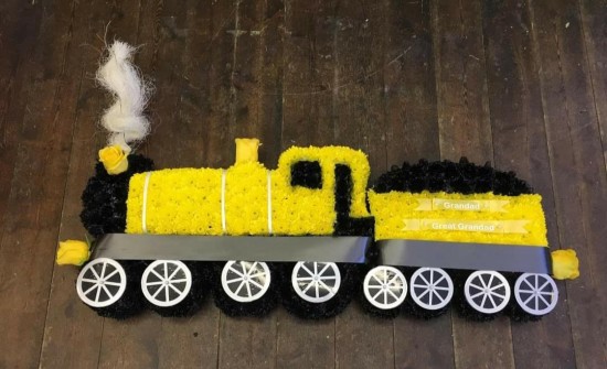 train-byKayleigh-at-Suzies-Florist-Nottingham