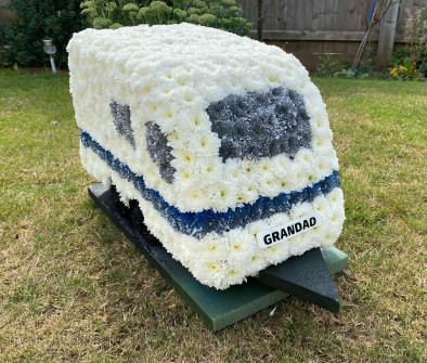 Caravan-by-Flowers-by-Sharne