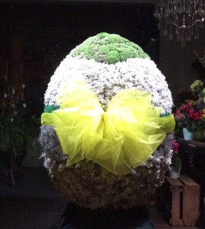 Easter Egg 3D by Ring A Roses Florist