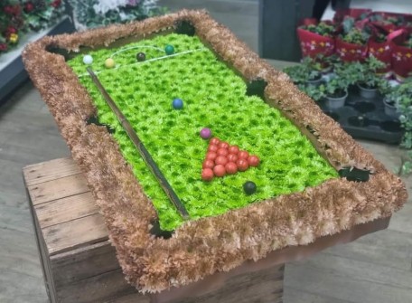 pool-table-by-amy-at-enchanted-florist