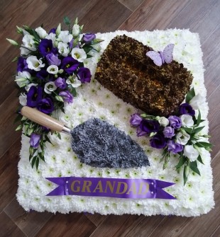 Builders-Tribute-by-Manda-at-Mrs-Bouquets