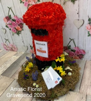 Postbox-by-Debbie-Carly-and-Dawn-at-Artistic-Florist-Gravesend