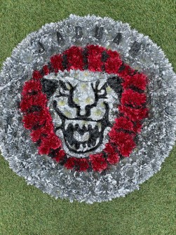 logo-by-tigerlily-florist-in-surrey