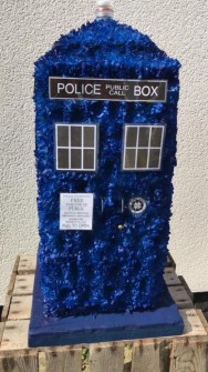 police-box-2-by-greycourt-florists-and-events