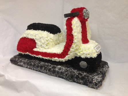 Lambretta Scooter 3D by Design Element Flowers