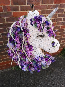 Unicorn Head by Emma at Blooming Occasions
